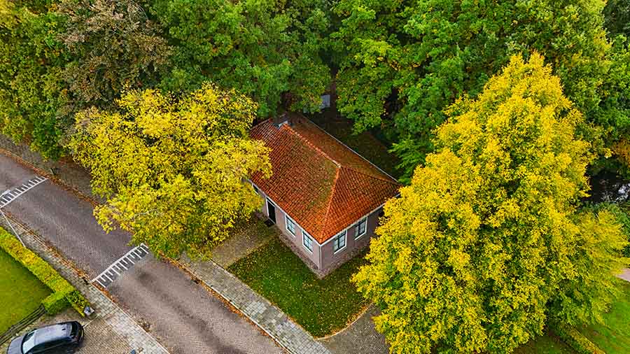 Plan voor levensloopbestendige woning aan Smitshuisstraat in Ootmarsum Drone foto